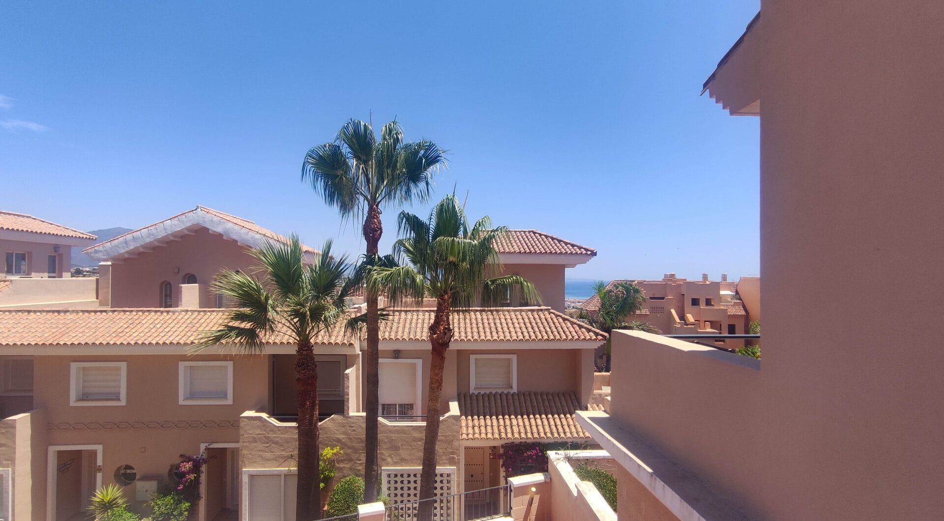 Unique Opportunity: Investor Property in Golf La Duquesa - Needs Renovation!