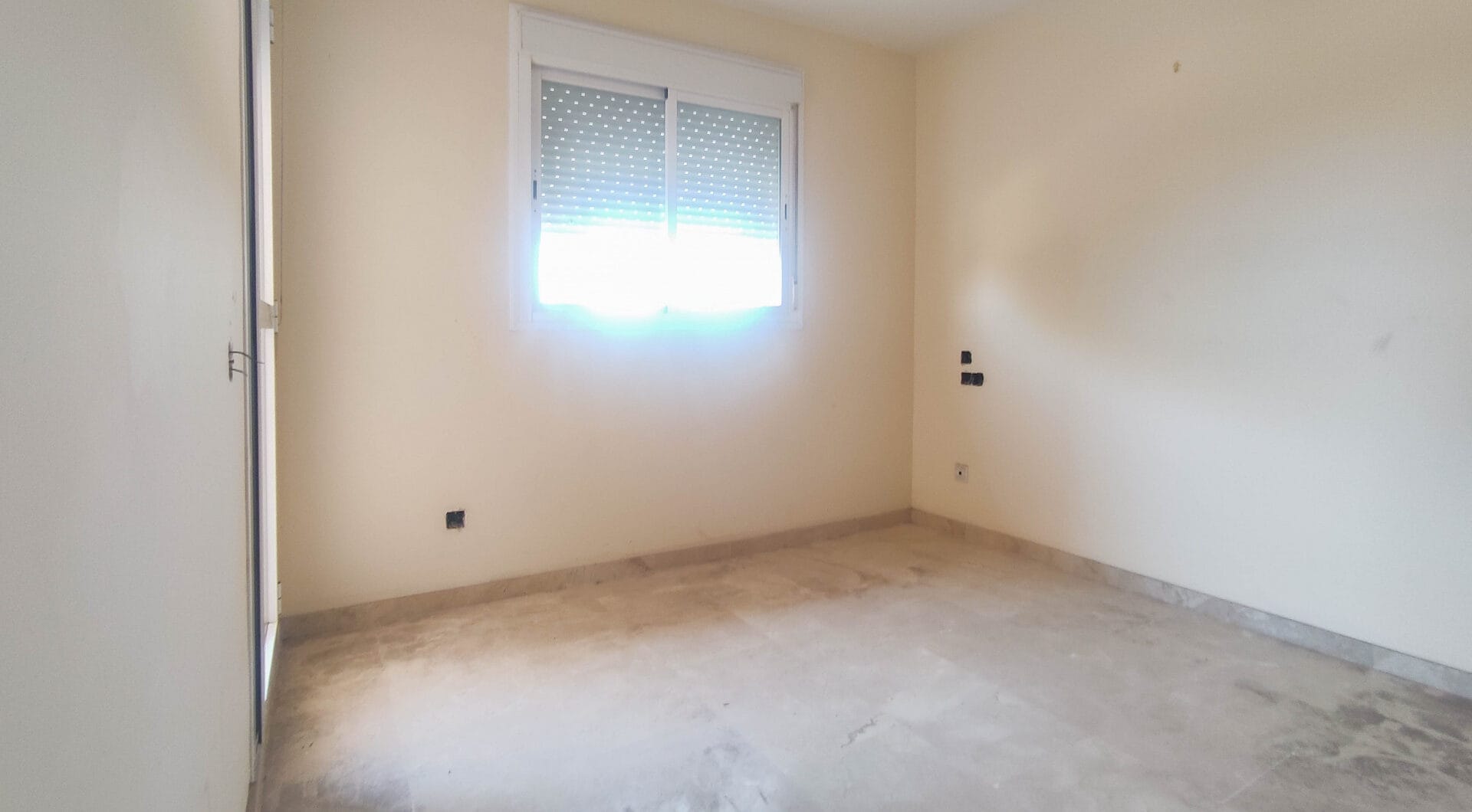 Unique Opportunity: Investor Property in Golf La Duquesa - Needs Renovation!