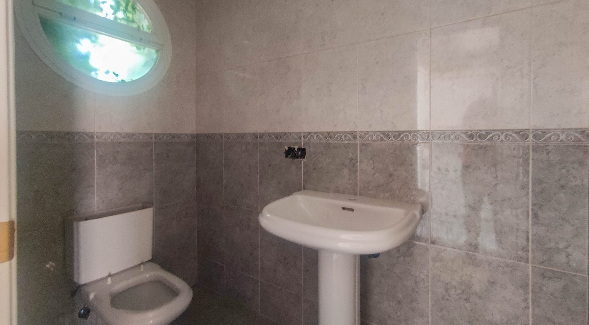 Unique Opportunity: Investor Property in Golf La Duquesa - Needs Renovation!