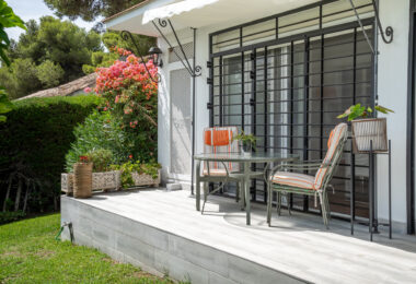Elegant Ground Floor 3-Bedroom Apartment in Prime Nueva Andalucía Location