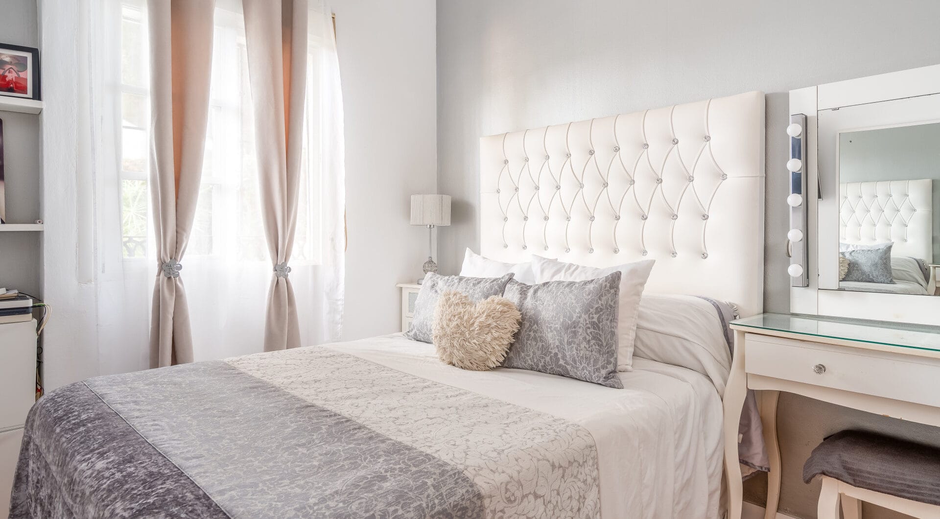 Elegant Ground Floor 3-Bedroom Apartment in Prime Nueva Andalucía Location