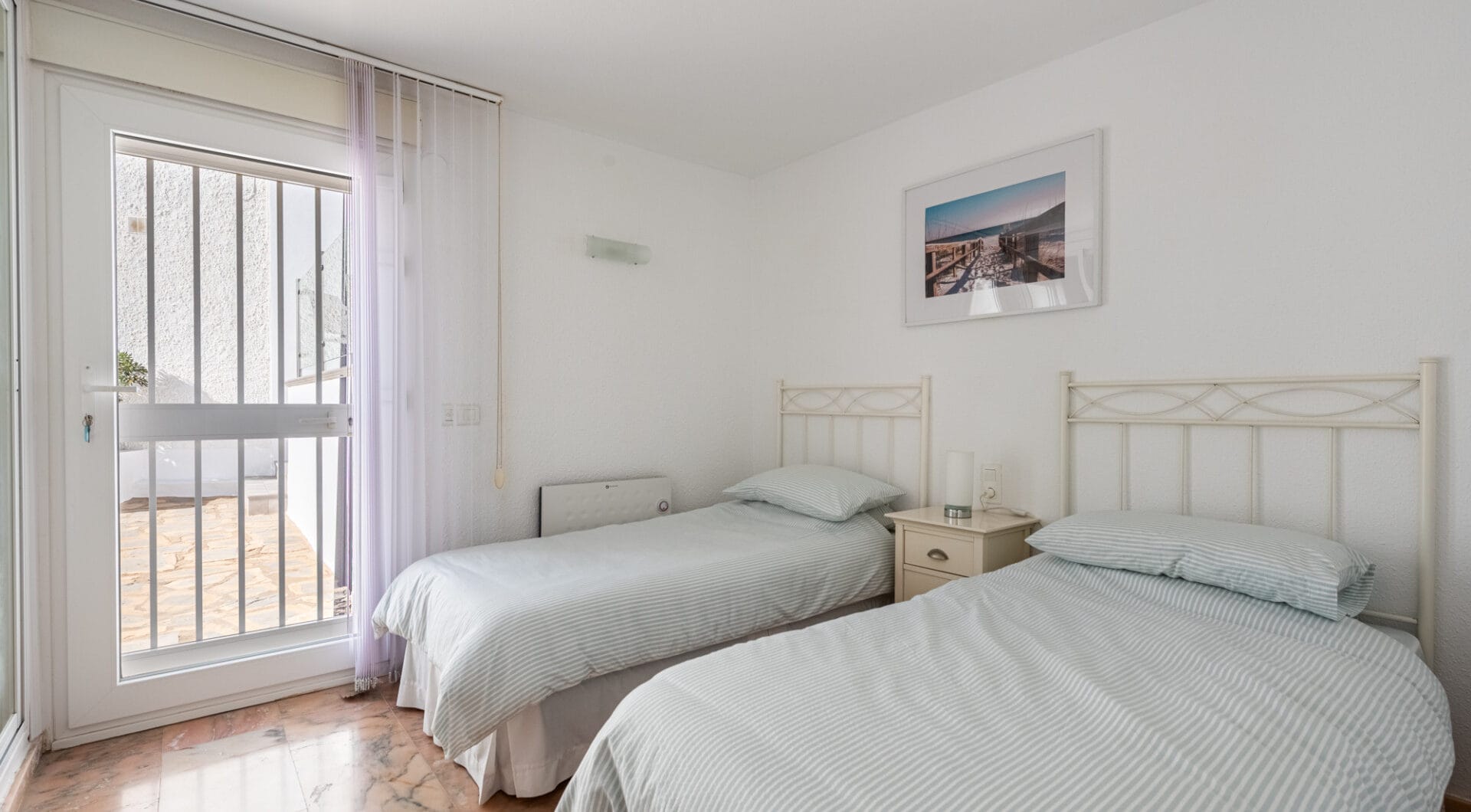 Exclusive Frontline Beach House in Arena Beach, Estepona
