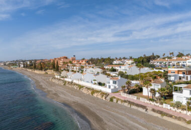 Exclusive Frontline Beach House in Arena Beach, Estepona