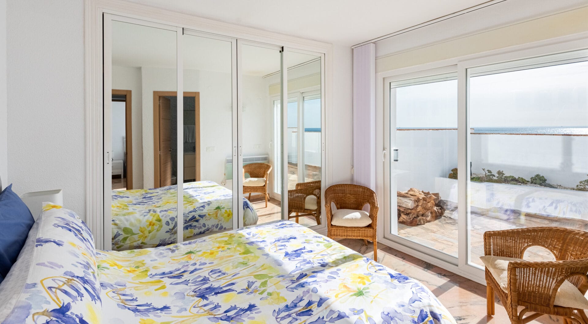 Exclusive Frontline Beach House in Arena Beach, Estepona