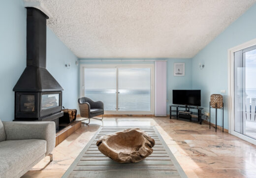 Exclusive Frontline Beach House in Arena Beach, Estepona
