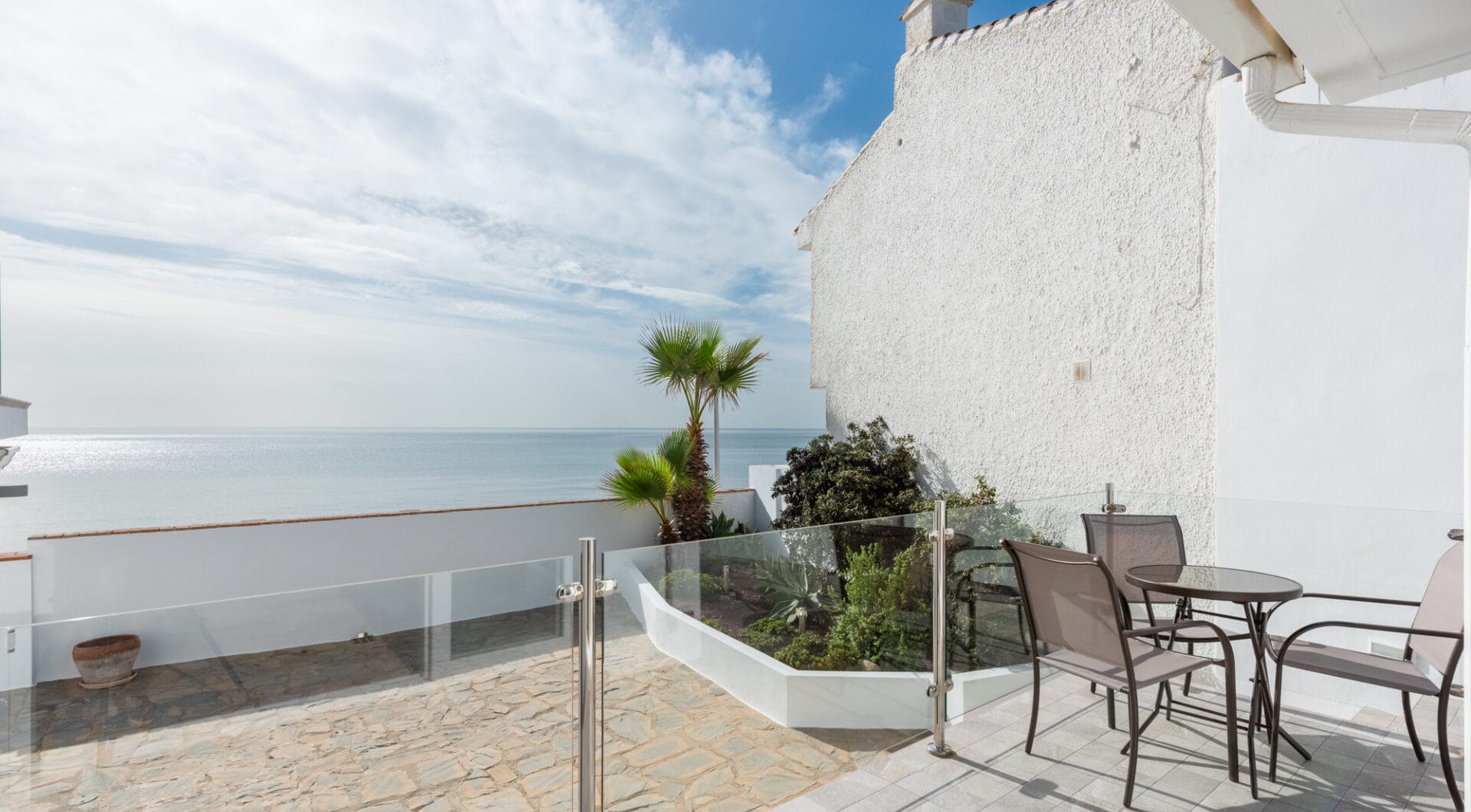 Exclusive Frontline Beach House in Arena Beach, Estepona