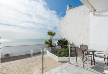 Exclusive Frontline Beach House in Arena Beach, Estepona