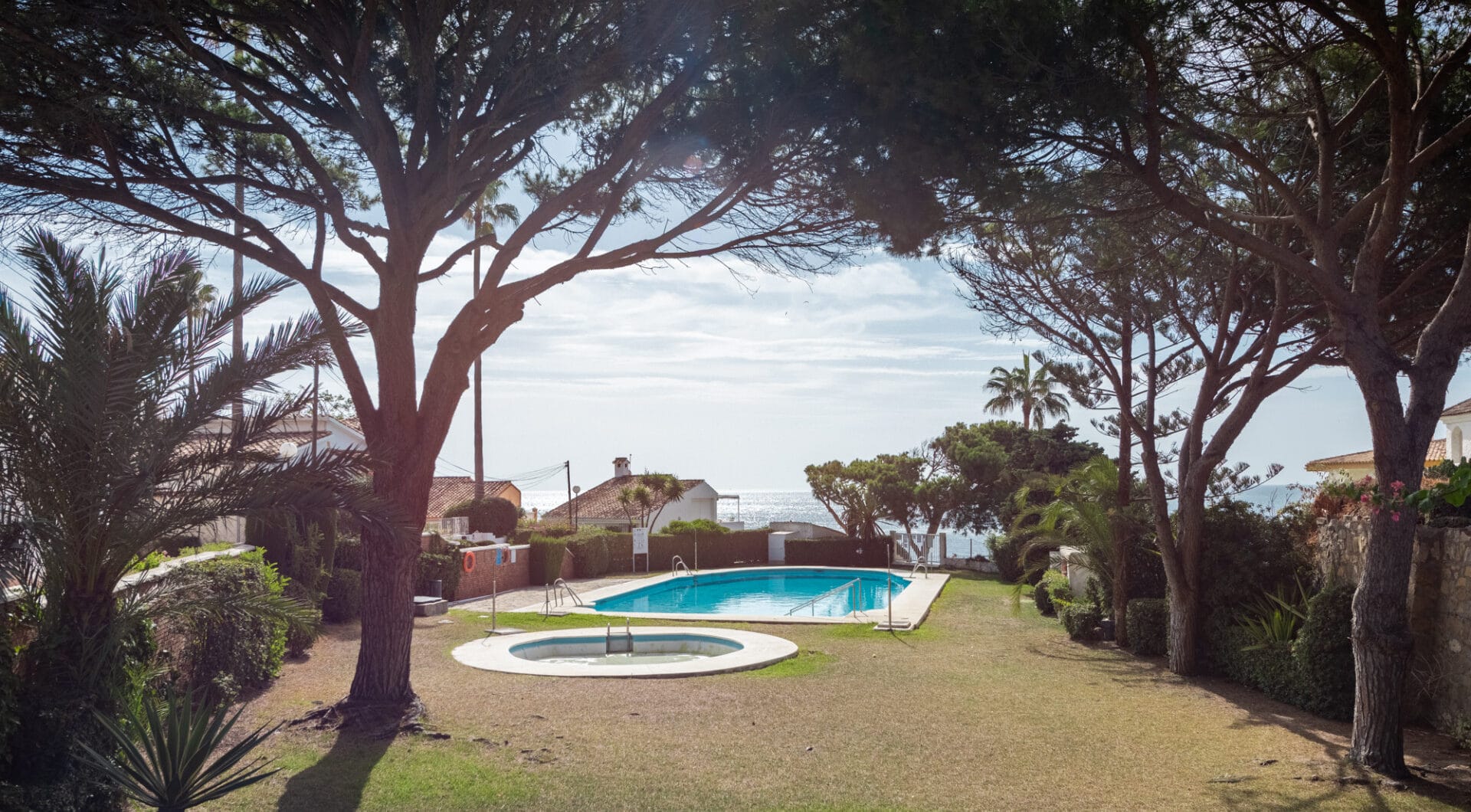 Exclusive Frontline Beach House in Arena Beach, Estepona