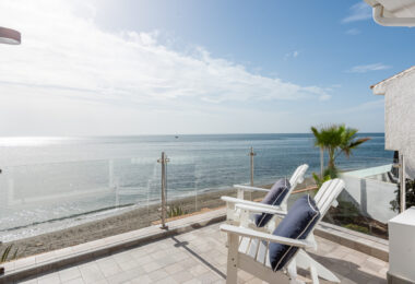 Exclusive Frontline Beach House in Arena Beach, Estepona