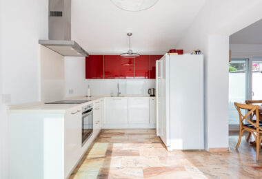 Exclusive Frontline Beach House in Arena Beach, Estepona