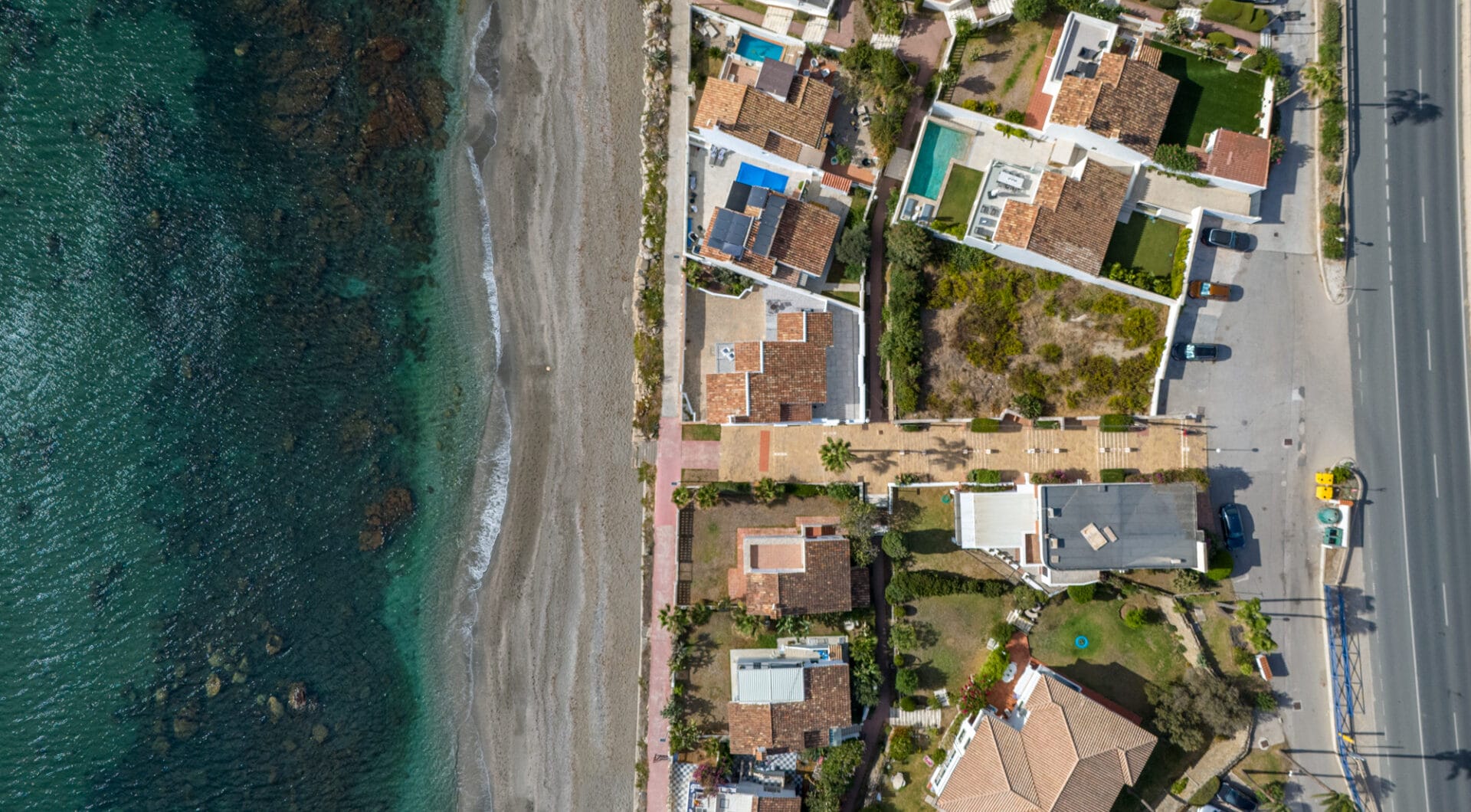Exclusive Frontline Beach House in Arena Beach, Estepona
