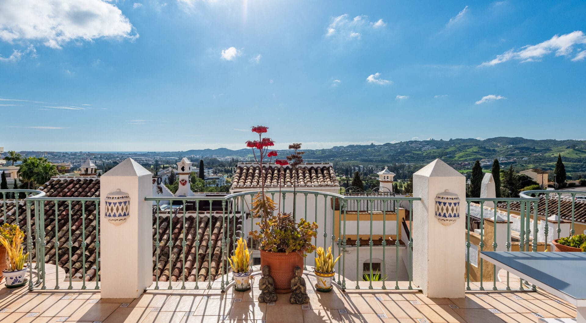 Charming Townhouse with a private pool for sale in Puebla Aida, Mijas Golf