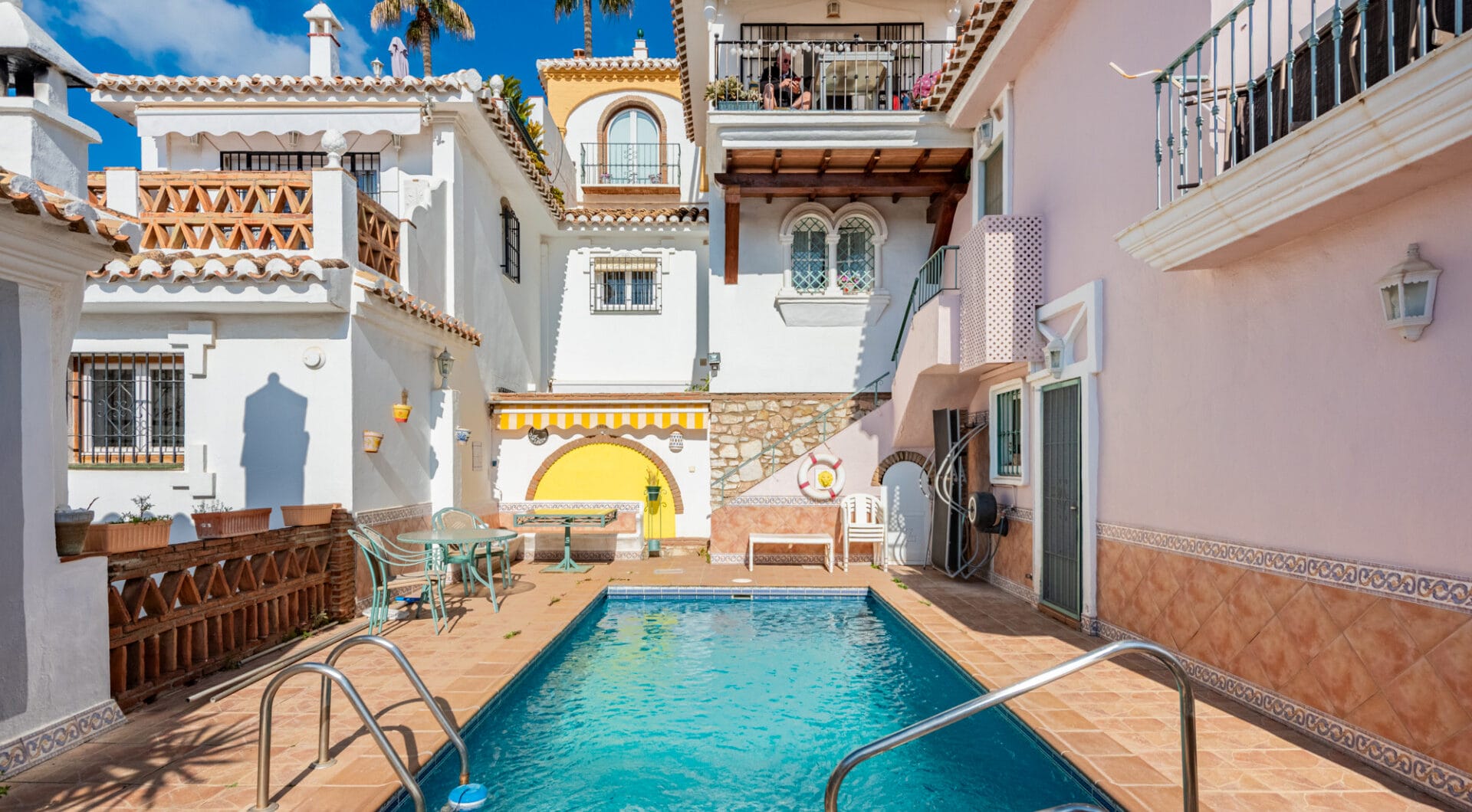 Charming Townhouse with a private pool for sale in Puebla Aida, Mijas Golf