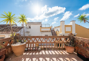 Charming Townhouse with a private pool for sale in Puebla Aida, Mijas Golf
