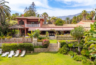 ICONIC BEACHFRONT VILLA ESTATE WITH UNMATCHED POTENTIAL IN ESTEPONA