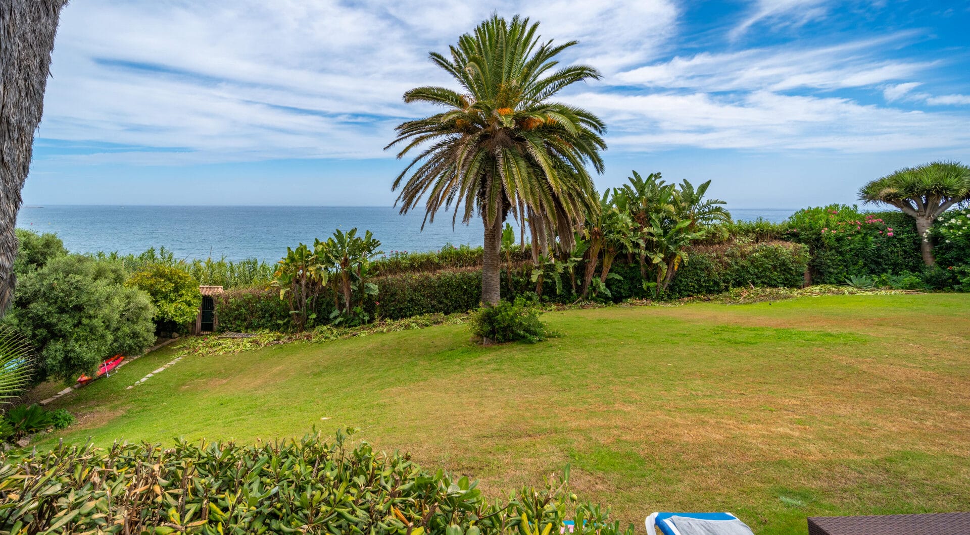ICONIC BEACHFRONT VILLA ESTATE WITH UNMATCHED POTENTIAL IN ESTEPONA