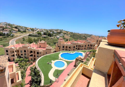 Penthouse in Doña Lucía Resort (Valle Romano), Estepona!