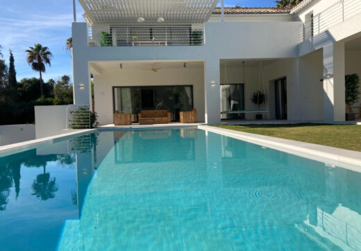 Beautiful newly built villa, ready to move in, zone F,