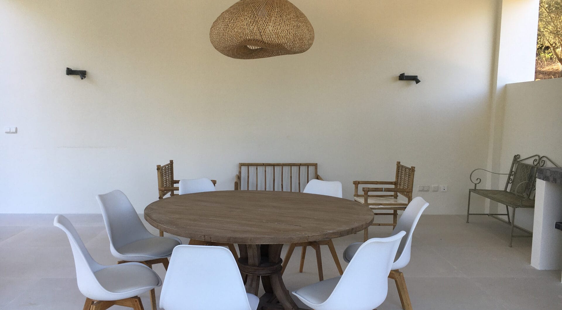 Beautiful newly built villa, ready to move in, zone F,