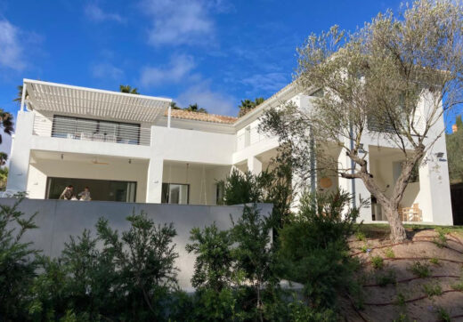 Beautiful newly built villa, ready to move in, zone F,