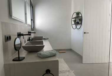 Beautiful newly built villa, ready to move in, zone F,