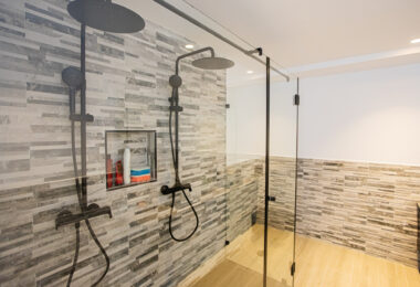 Renovated apartment with terrace and views, minutes from the beach in San Pedro.