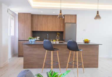 Renovated apartment with terrace and views, minutes from the beach in San Pedro.