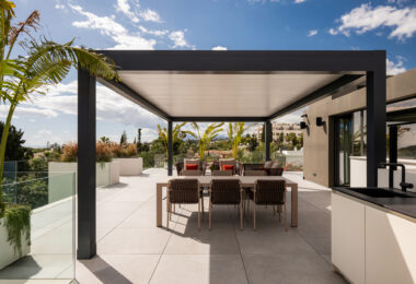 Exclusive Seafront Villa in Marbella