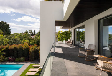 Exclusive Seafront Villa in Marbella
