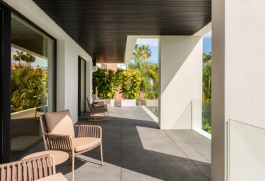 Exclusive Seafront Villa in Marbella