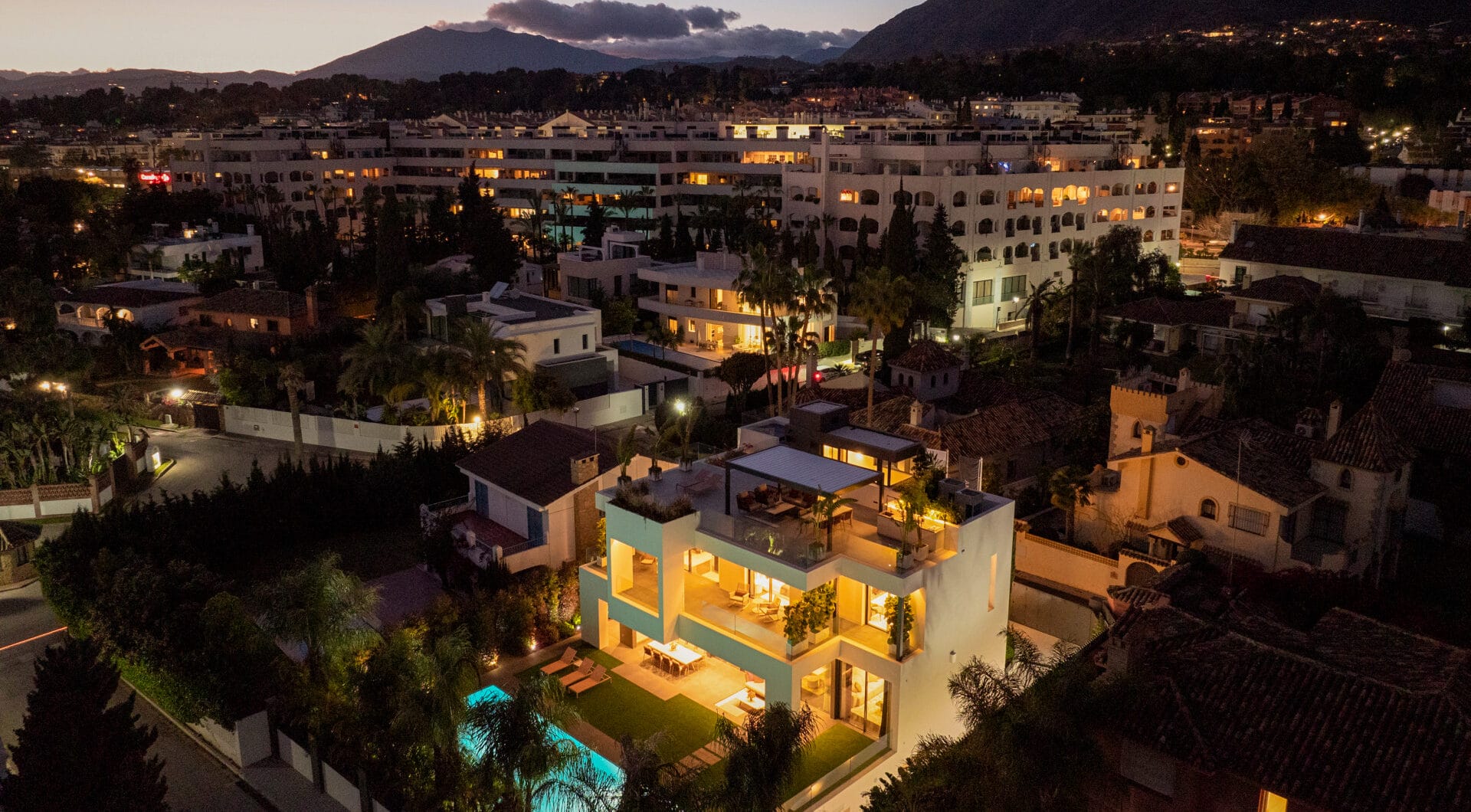 Exclusive Seafront Villa in Marbella