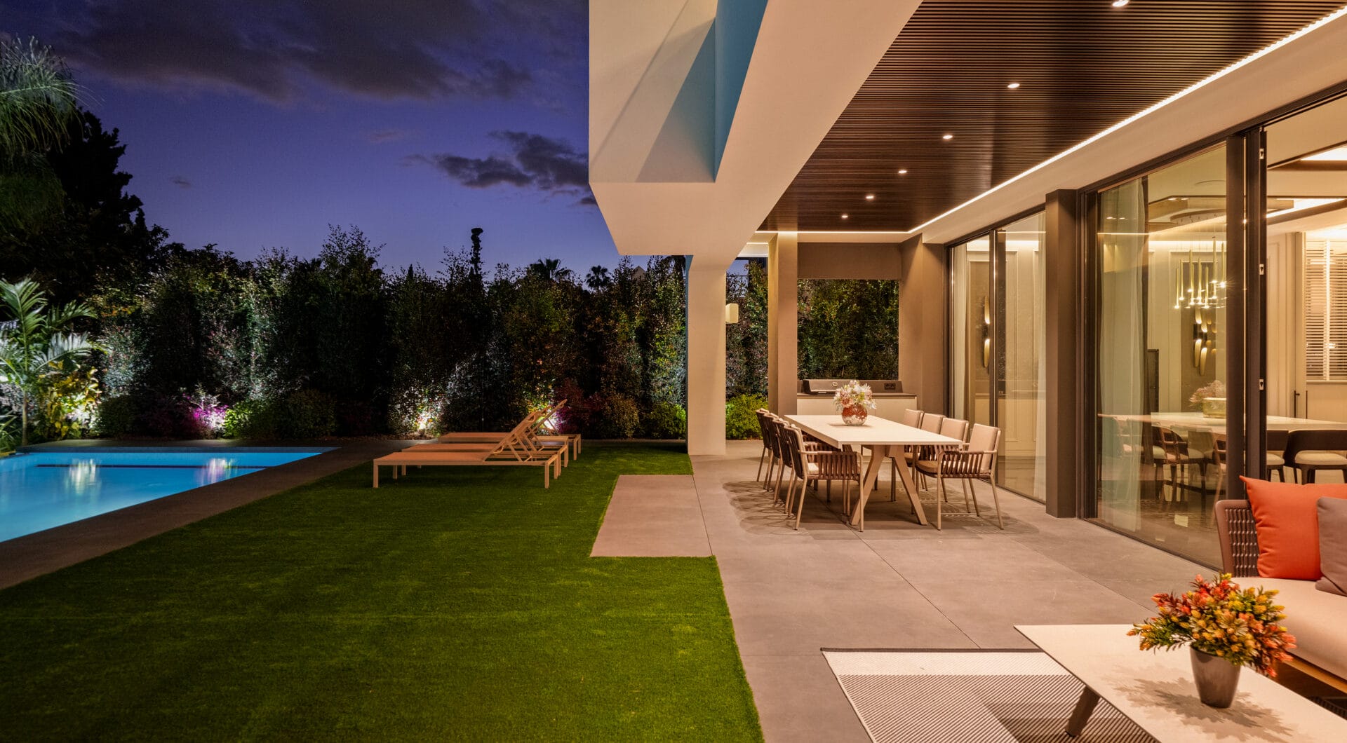 Exclusive Seafront Villa in Marbella