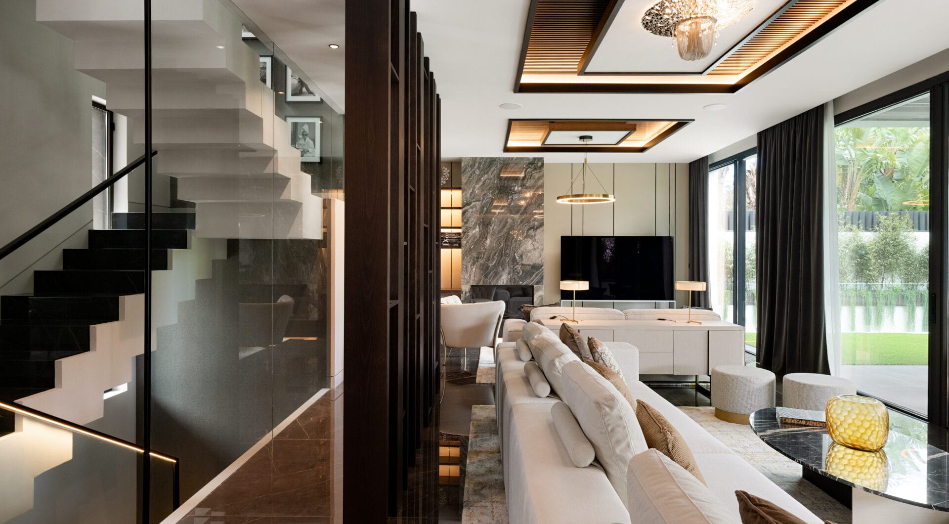 Exclusive Seafront Villa in Marbella