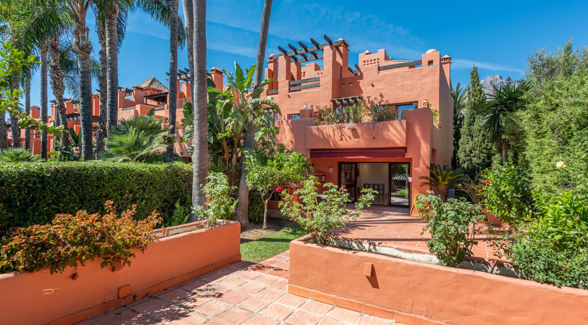 4-BEROOM TOWNHOUSE FOR RENT ON MARBELLA'S GOLDEN MILE