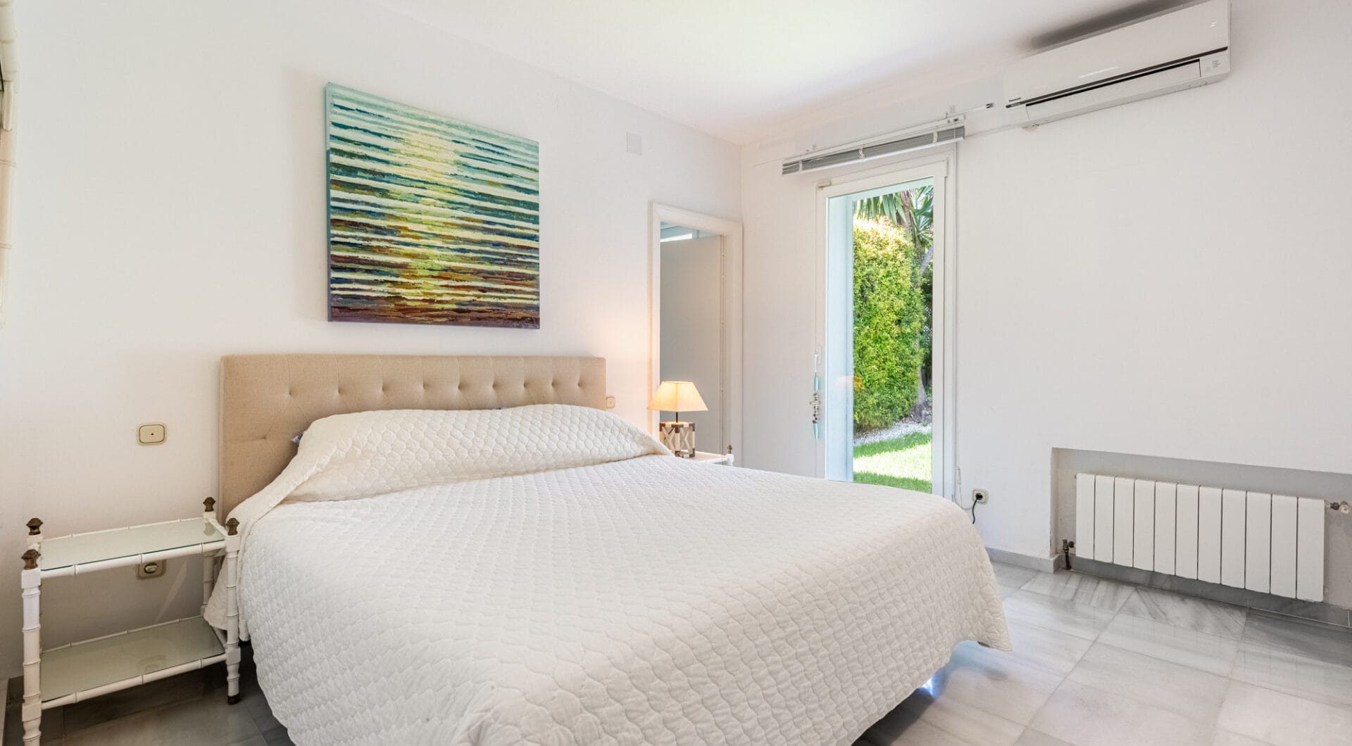 ELEGANT SEMI-DETACHED BEACHSIDE VILLA IN LOS MONTEROS, MARBELLA EAST – JUST 150M FROM THE BEACH