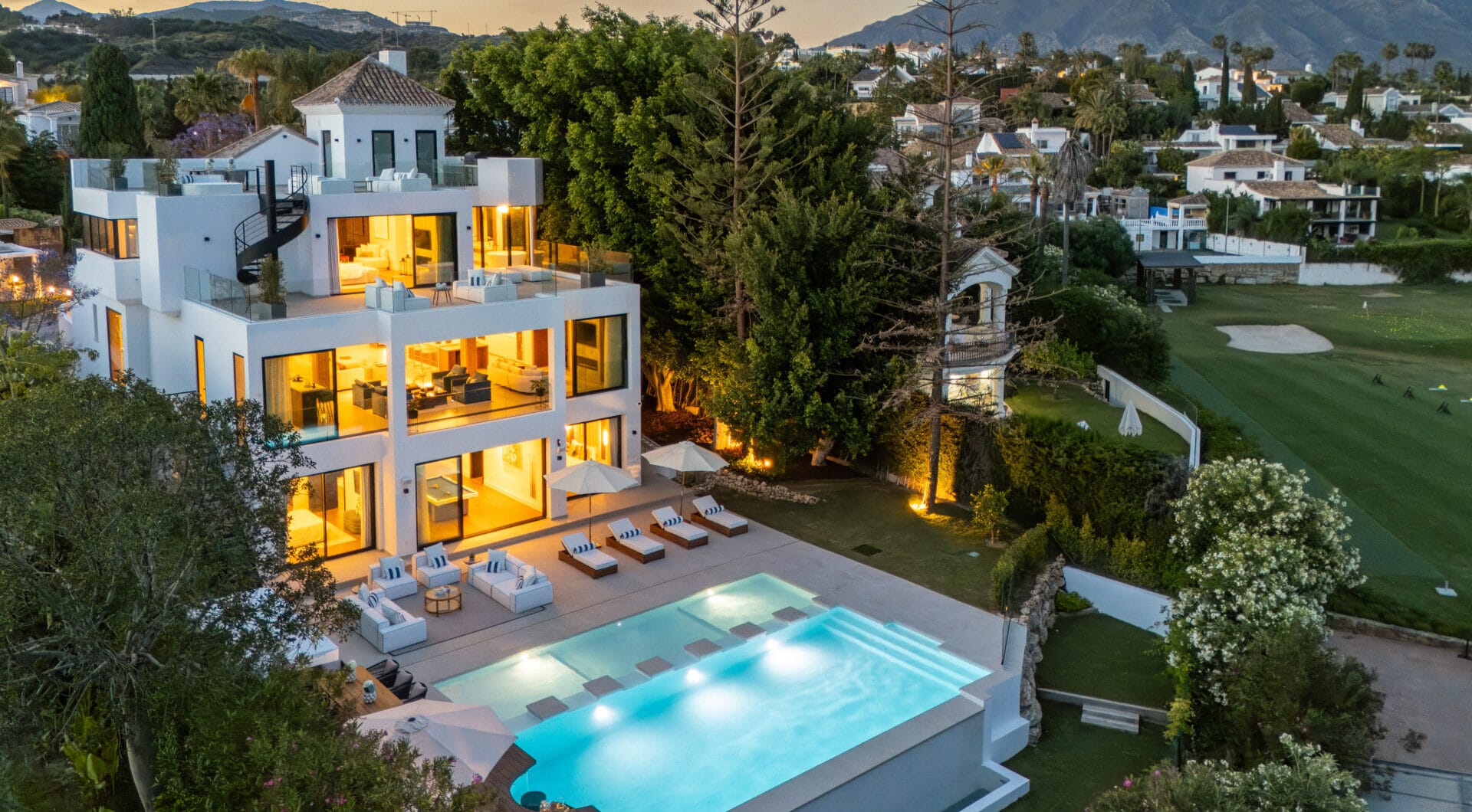 Boasting of unparalleled architecture and unrivalled construction quality, Villa 2000 offers sophisticated and contemporary living, sitting on a private plot within a secure community with breathtaking front-line panoramic views towards Los Naranjos Golf