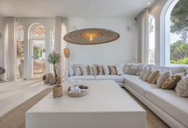 Exquisite 4-Bedroom Villa