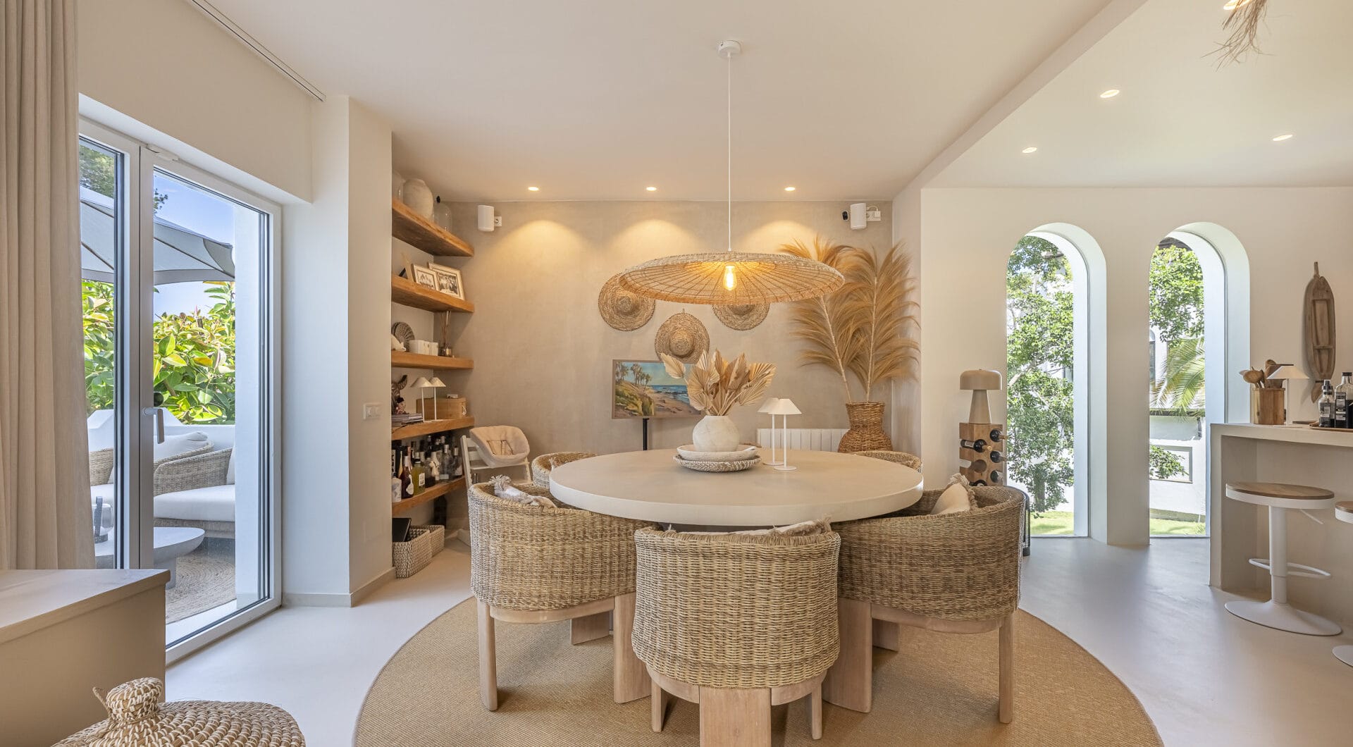 Exquisite 4-Bedroom Villa