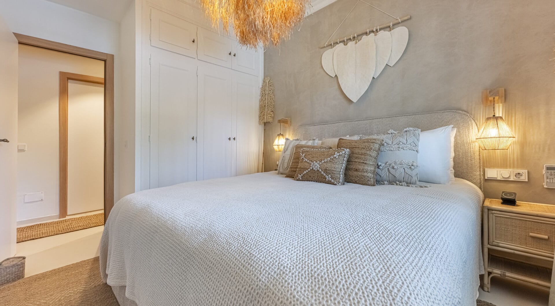 Exquisite 4-Bedroom Villa