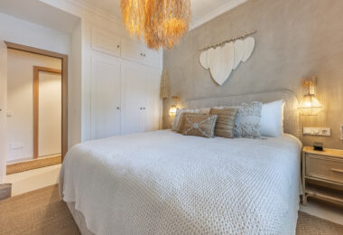 Exquisite 4-Bedroom Villa
