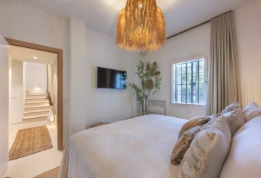 Exquisite 4-Bedroom Villa