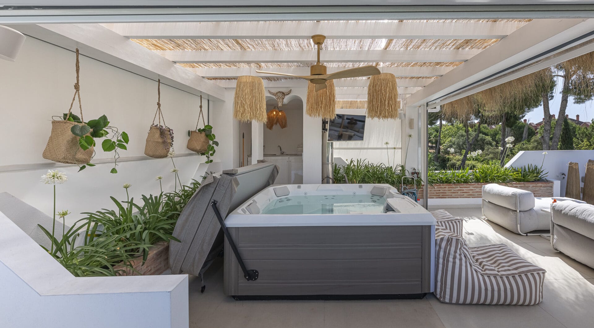 Exquisite 4-Bedroom Villa