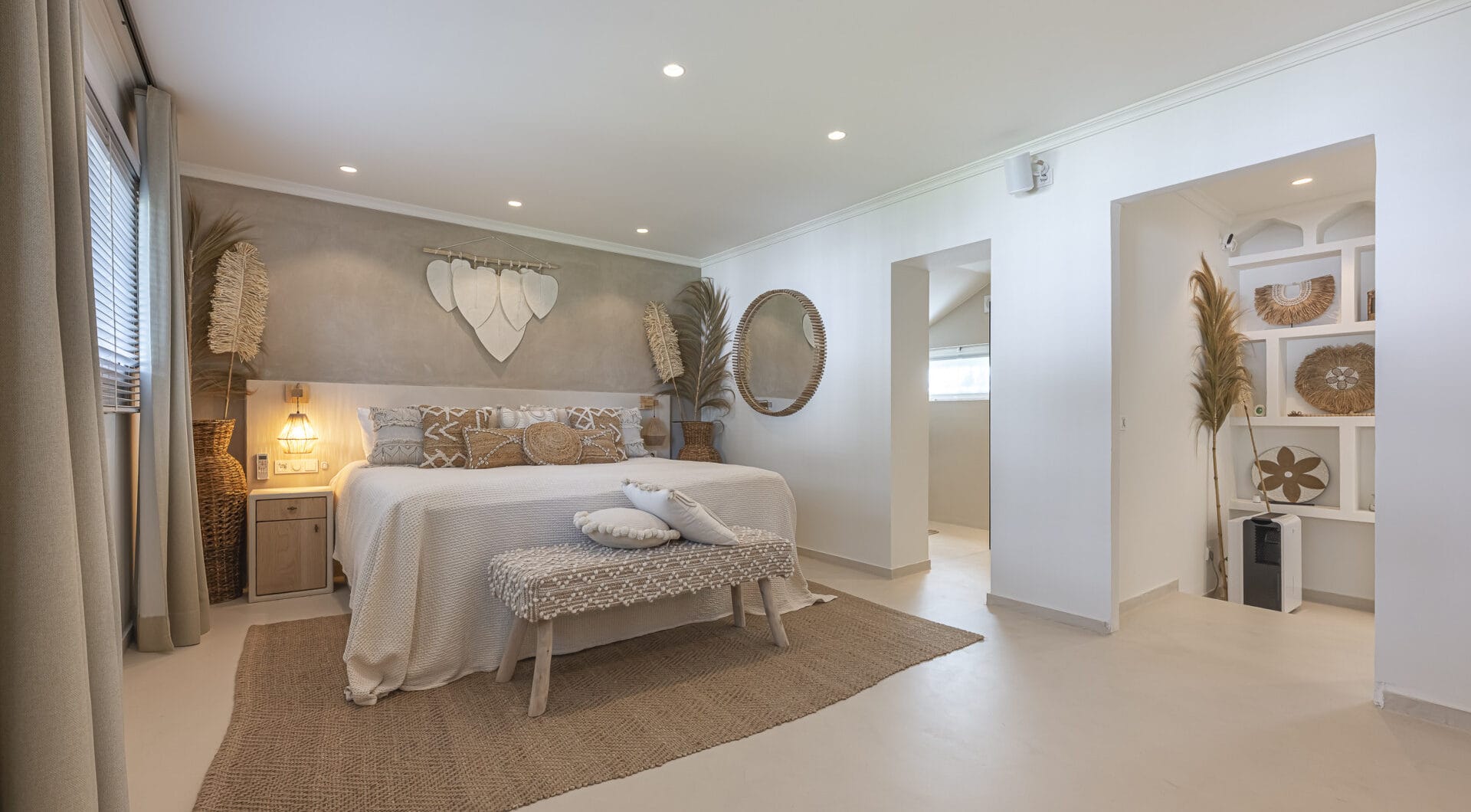 Exquisite 4-Bedroom Villa