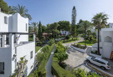 Exquisite 4-Bedroom Villa