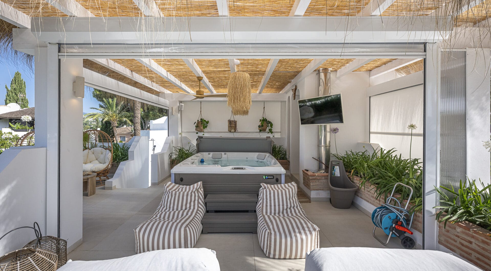 Exquisite 4-Bedroom Villa