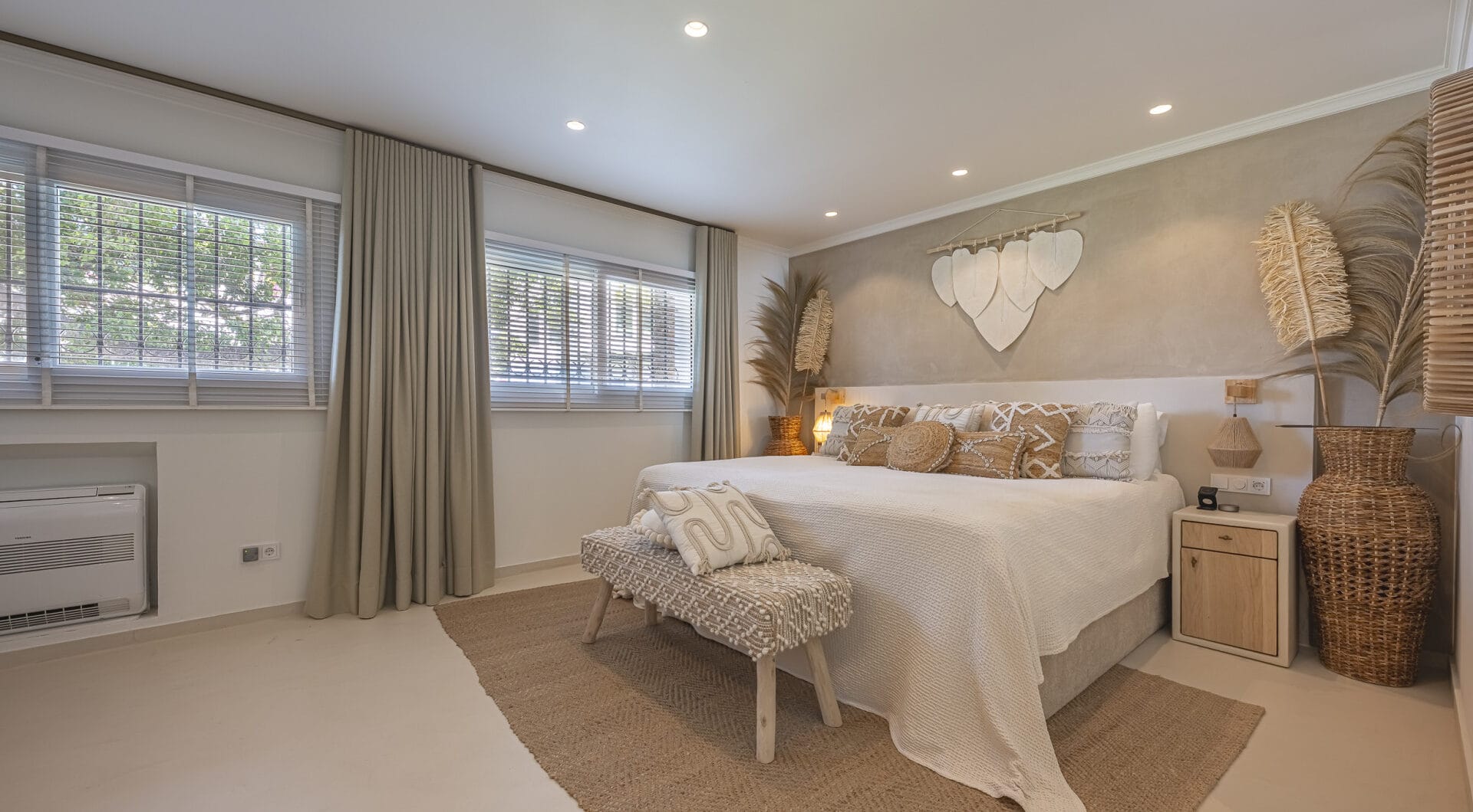 Exquisite 4-Bedroom Villa