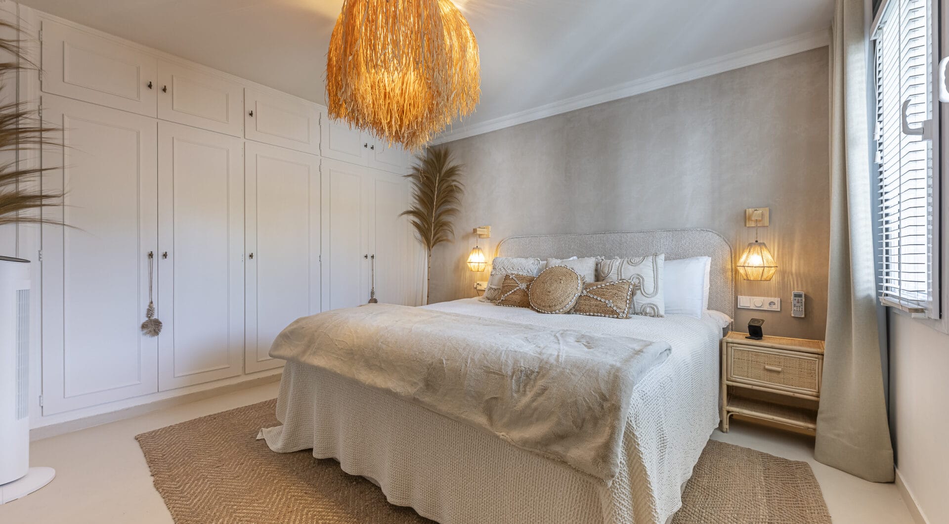 Exquisite 4-Bedroom Villa