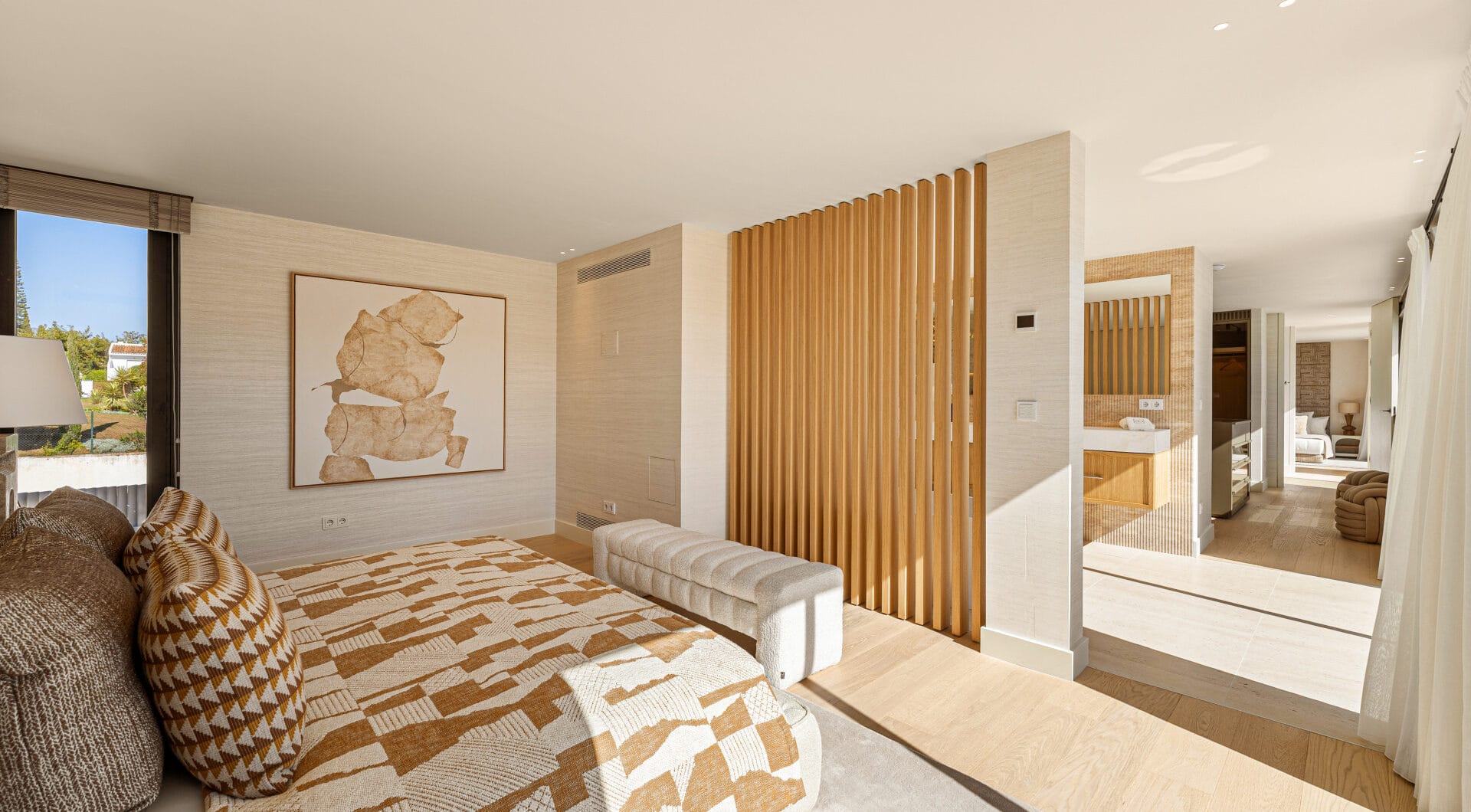 Villa Azteca – Elegant 6-Bedroom Modern Villa with Rooftop Lounge
