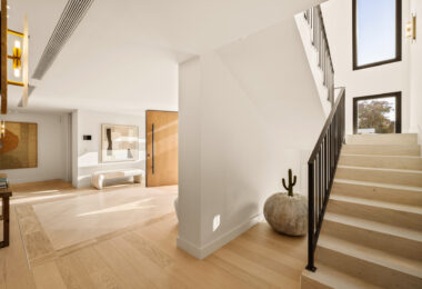 Villa Azteca – Elegant 6-Bedroom Modern Villa with Rooftop Lounge