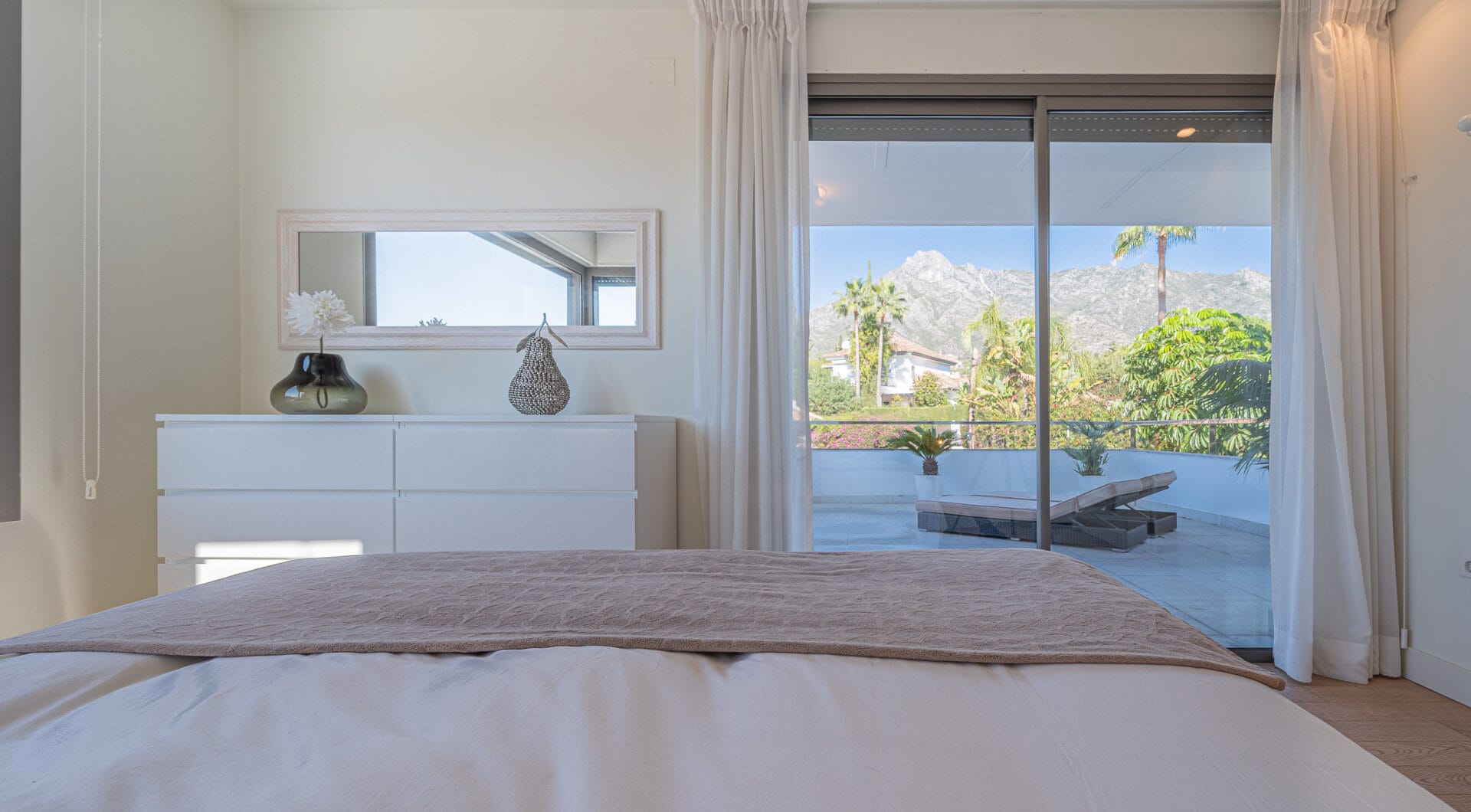 Stunning 4-Bedroom Villa